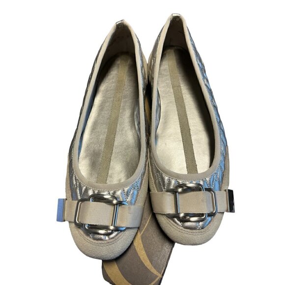 Women's Buckle Enzo Angiolini Flats - Picture 1 of 9